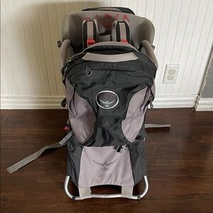 Osprey Poco Plus Child Carrier Backpack in Gray